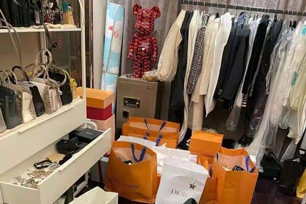 河池市都安回收一线品牌衣服